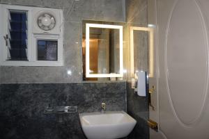 Stazy Suites Kammanahalli