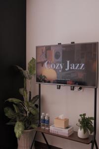 Cozy Minimalist Studio Near Bui Vien Walking Street, District 1