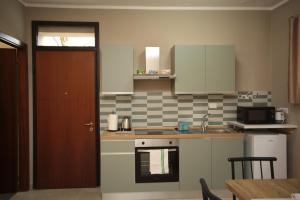 Guest Holiday Gambara 1 e 2