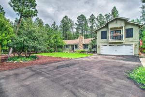 Tall Pine Lodge - Games & Gazebo