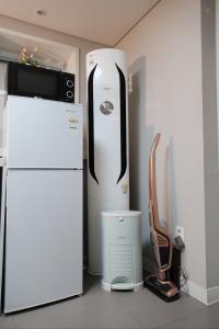 안전한집 서울역도보7분 직항공항철도 직항공항버스 최대7인 3룸 6베드