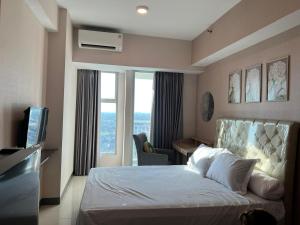 Benson Studio Furnished Pool View