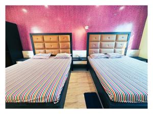 Pride Pitu পিটু Near The Amrabati Park AC OR NON AC Both Facility