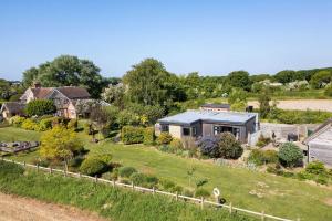 Bespoke Retreat for 4 in West Wittering