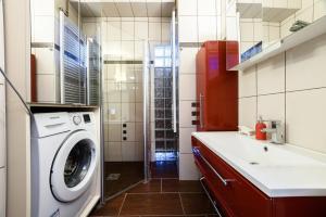 Downtown Buda Homes Relax