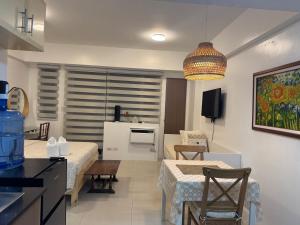 Tellys Studio Across NAIA3