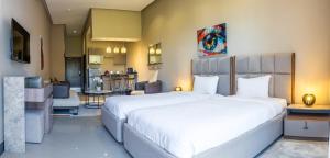 PLAYA DEL PACHA Suites Hotel