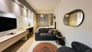 UN approved Cosy home with pool