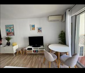 Terrasse Clim Wifi Parking 10 min à pieds de la Croisette