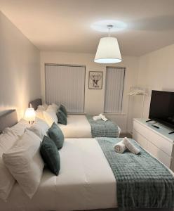 Stylish 1-BR Apartment Perfect for 4