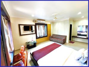HOTEL SAI & SAND PIPER Near Jagannath Temple - Restaurant and Parking Facilities - Fully Air Conditioning Hotel - A Top Rated Hotel