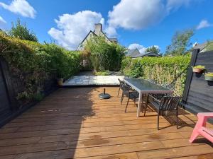 Maison avec Terrasse et Jardin, Près de la Plage