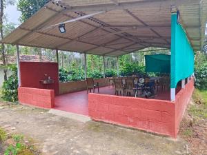 Bean & Leaf Plantation Cottage