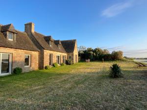 Villa Les Pieds dans lEau