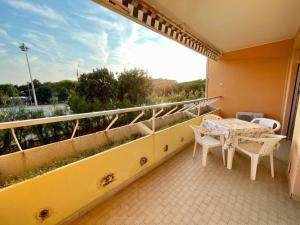 Flat 130mt from the sea-Beahost