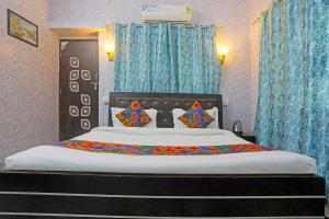 FabHotel Baba Guest House - Dasaswamedh Ghat