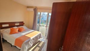 Cód 118- Apartamento á 50m do mar