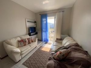 Cód 118- Apartamento á 50m do mar