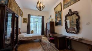 Gutsa Artists Mini-Hotel