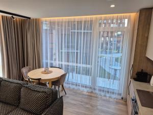 M18 Waterside Park Apartments, Self check-in, Free parking, Wi-fi