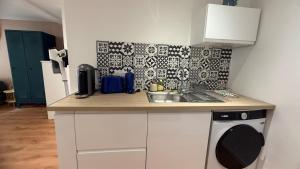 Les Templiers - Downtown and private garage