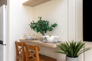 Maison Privee - Stylish Studio with Top Facilities in Damac Hills