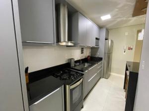 Cód 121 - Apartamento á 280m do mar