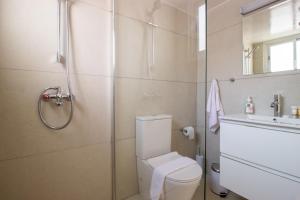 Sea View Stay 200m to Beach