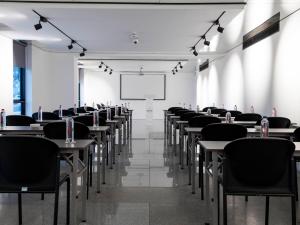 ANEW Hotel Green Point Cape Town