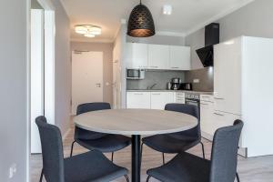 Godewindpark Deluxe-Suite 1-05 mit West-Loggia