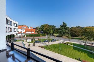 Godewindpark Deluxe-Apartment 2-12 mit eigener e-Ladesäule in der Tiefgarage und XL-Strandkorb am Strand