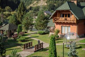 Вілла Медова