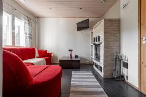 Karkutahko Villas 1B - Spacious 3BR Villa in Tahko with Private Sauna