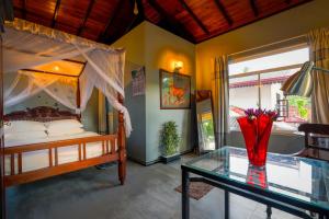 Nilupul Gardens Apartment