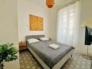 Barrie - studio 2 personnes - check in h24 - wifi