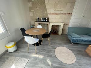 Le Nid du Rempart Charmant Appt 2p TOURS centre