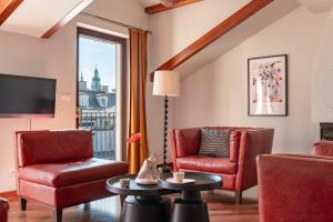 Dome View Apartment by the Main Square - by Upstairs