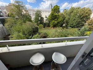 Charm studio nearby La Défense Arena