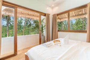 La Luna Villa Siargao - Entire 3BR Villa w Plunge Pool & Rooftop