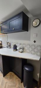 Grays Cottage 2 Bedroom Nestled in the heart of Crawley