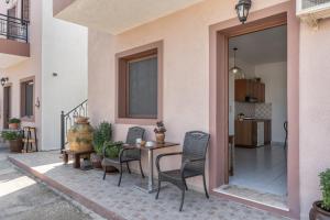 Frantzis studio 3 Nisyros