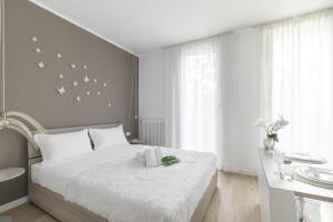 Cima Suite 14 by WelcHome