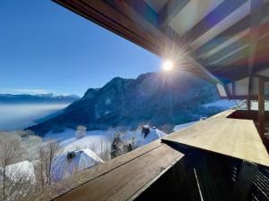 Magnifique Chalet Avec Vue Panoramique sur le Lac Léman
