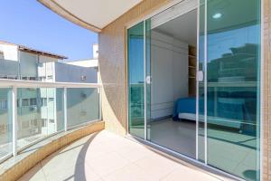 Amplo Apartamento a 100m da Praia de Bombas