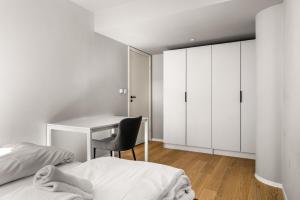 Downtown Modern Apartment - Two Bedrooms!