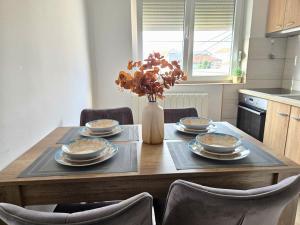 Airport 2BR Suite Filip