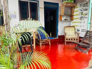 Star Rest Surf Camp Arugambay