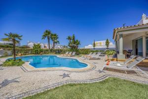 Villa Quinta da Vinha by Villa Plus