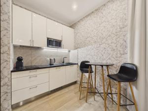 Merkela 7 Central Apartments