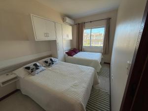 Cód 178 - Apartamento zona Sul á 70m do mar